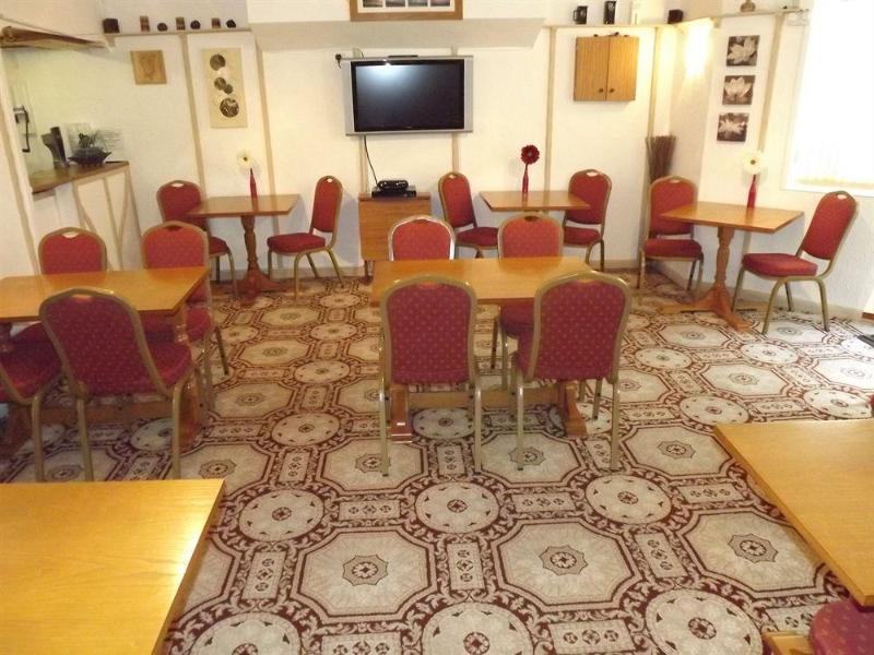 Balmoral Guest House Blackpool Bagian luar foto